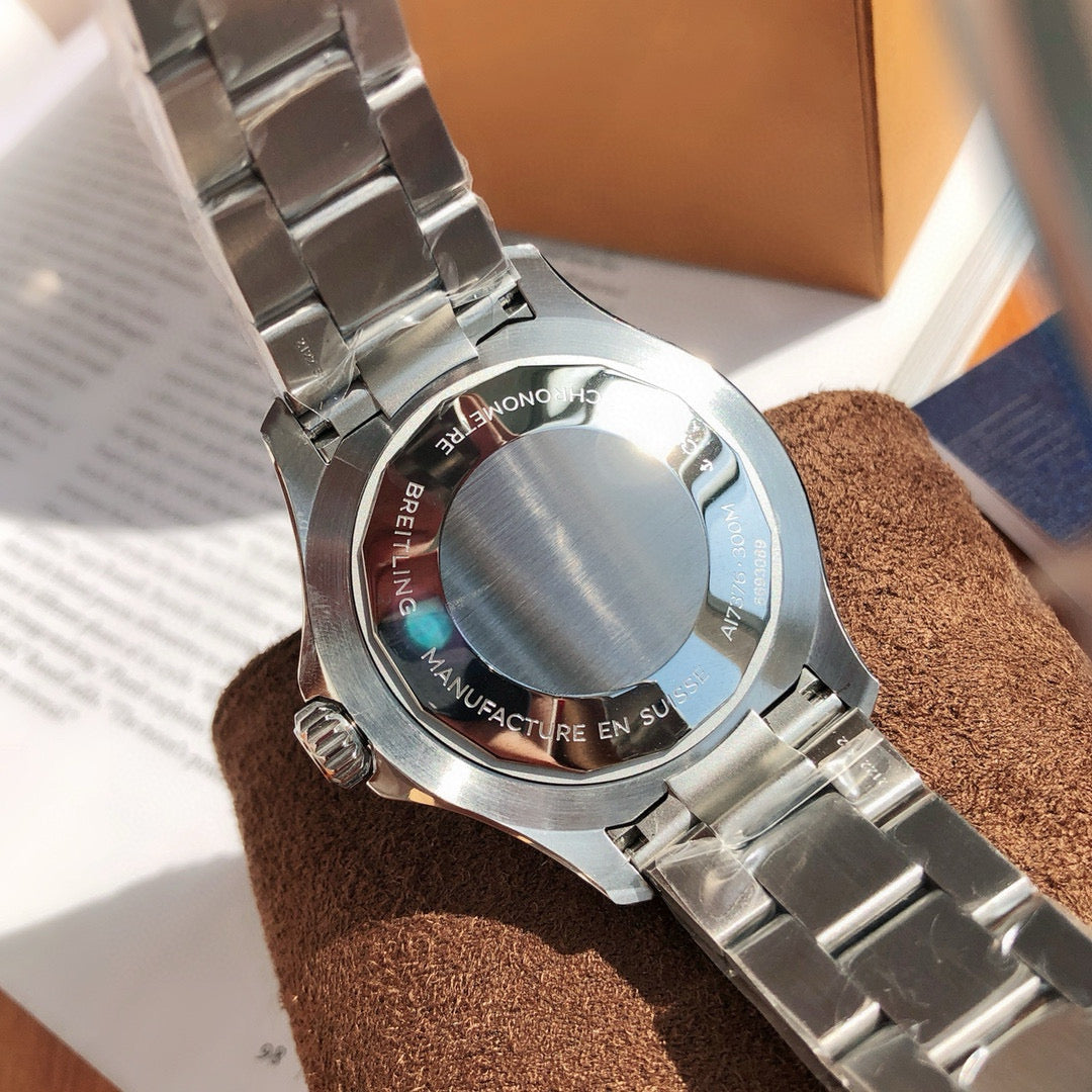 Breitling Superocean Automatic 42mm