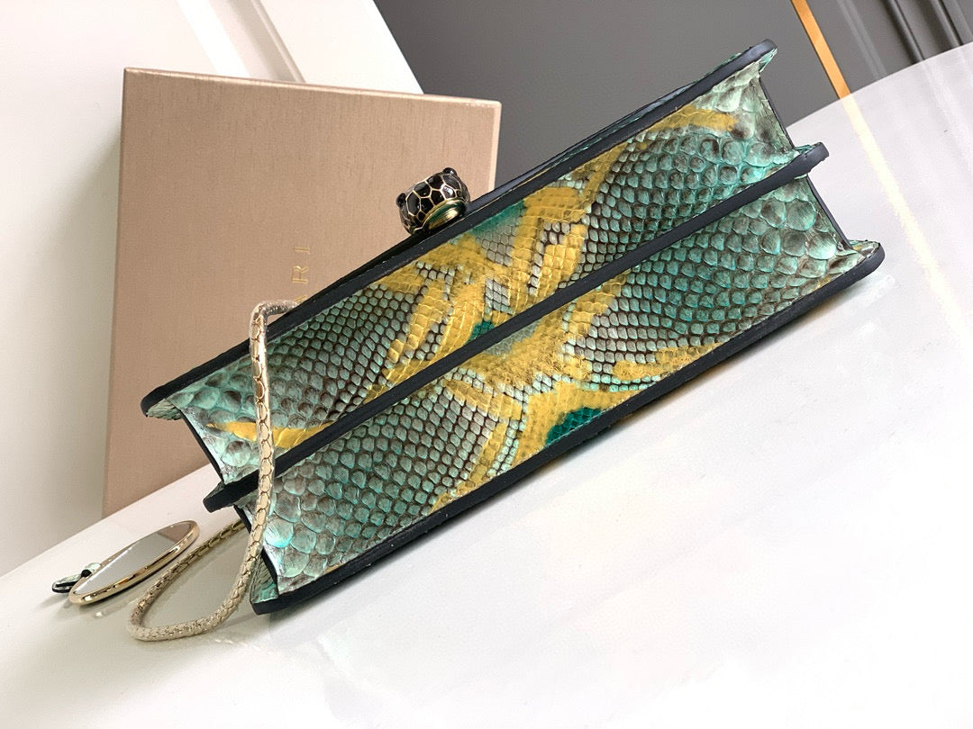 Bvlgari Serpenti Forever Bag(25CM*16.5CM*8CM)