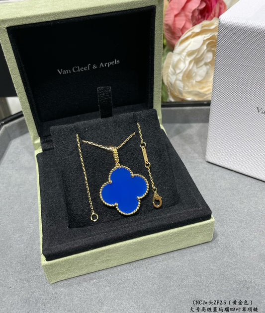 Van Cleef & Arpels Necklace