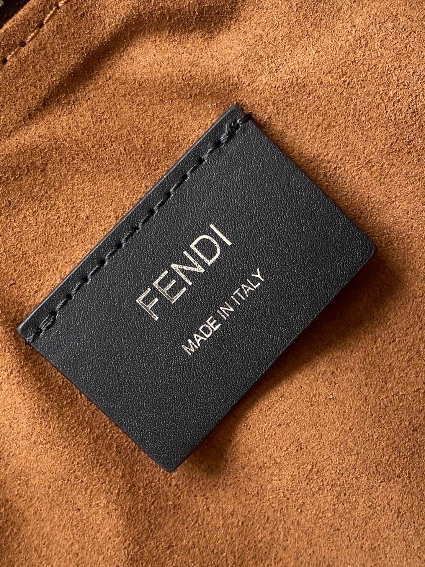 Fendi Messenger Bag