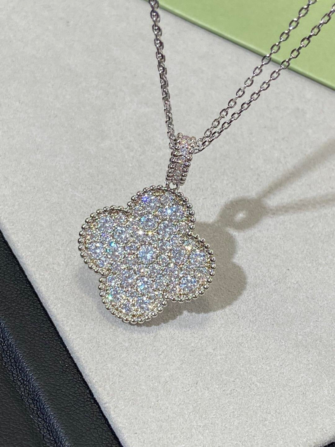 Van Cleef & Arpels Necklace