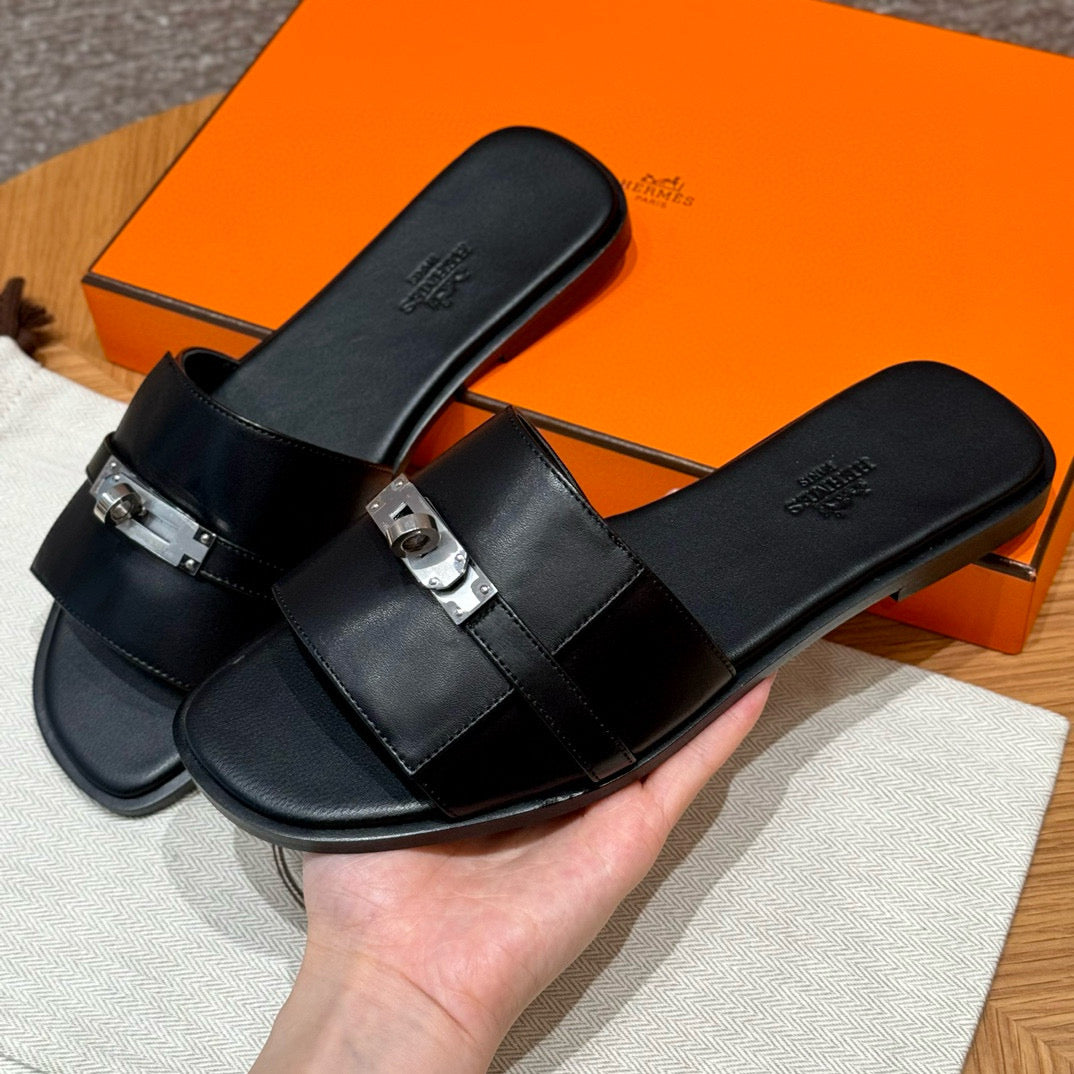 Hermes Slippers