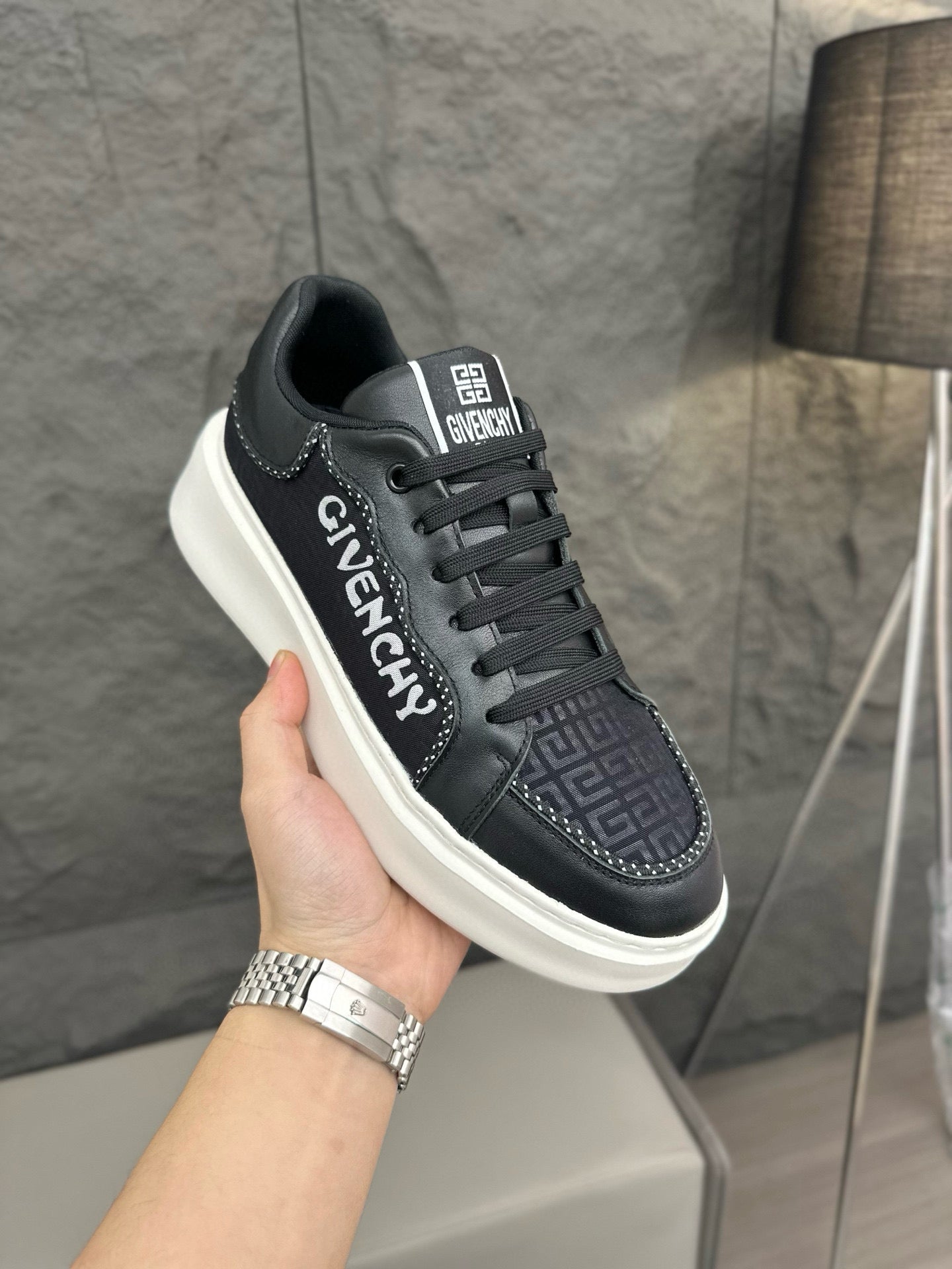 Givenchy Sneakers
