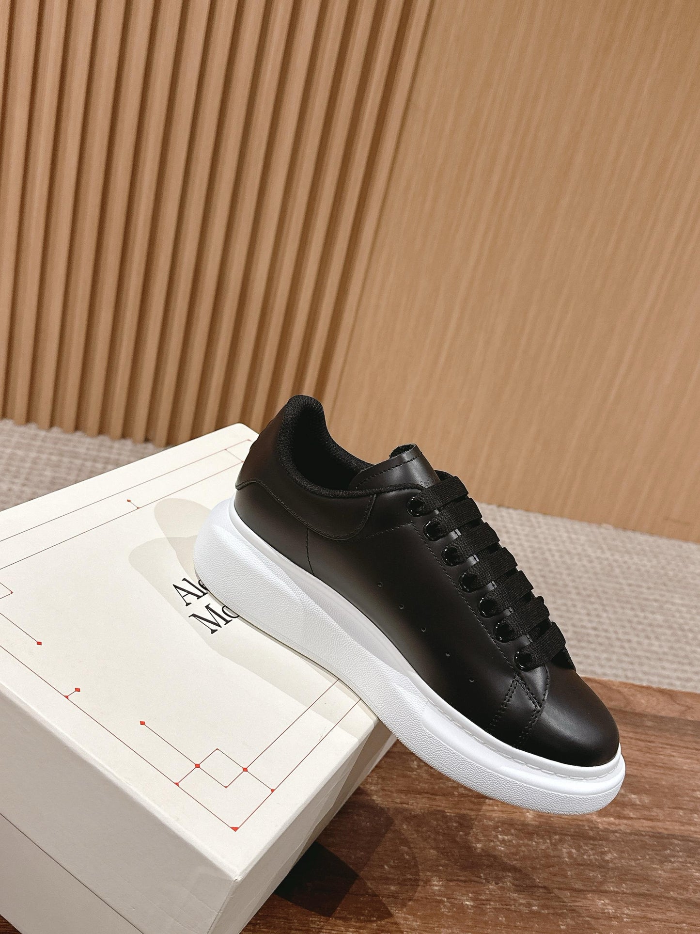 Alexander McQueen Sneakers
