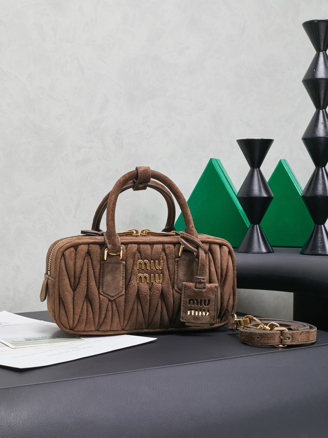 Miu Miu Bowling Bag 22x10.5x7.5cm