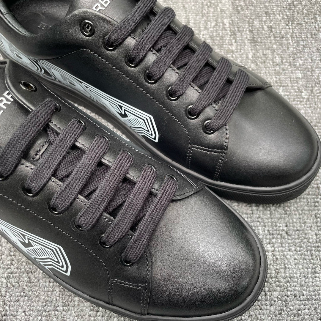 Burberry Sneakers