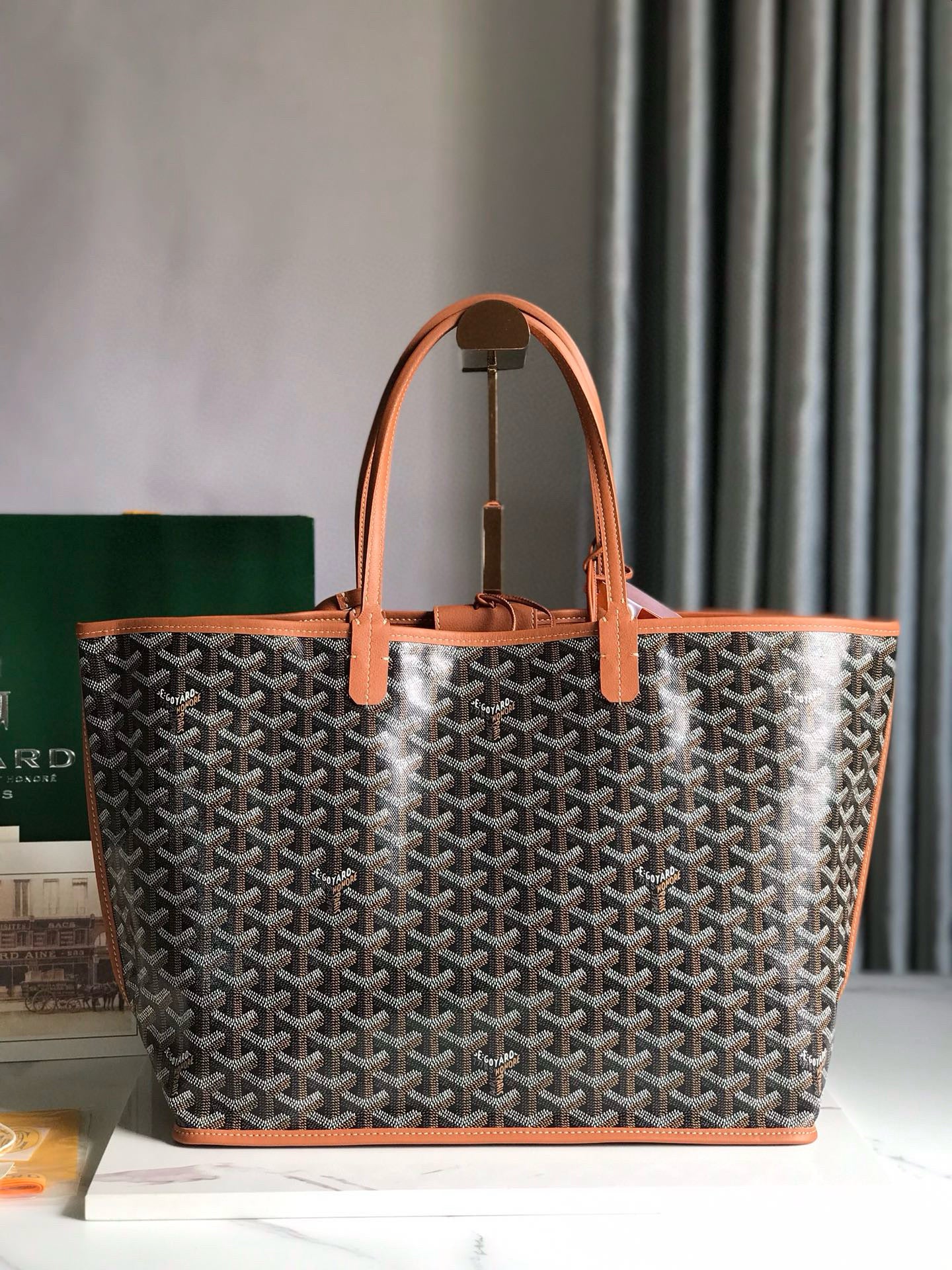 GOYARD REVERSIBLE ANJOU 34*28*15