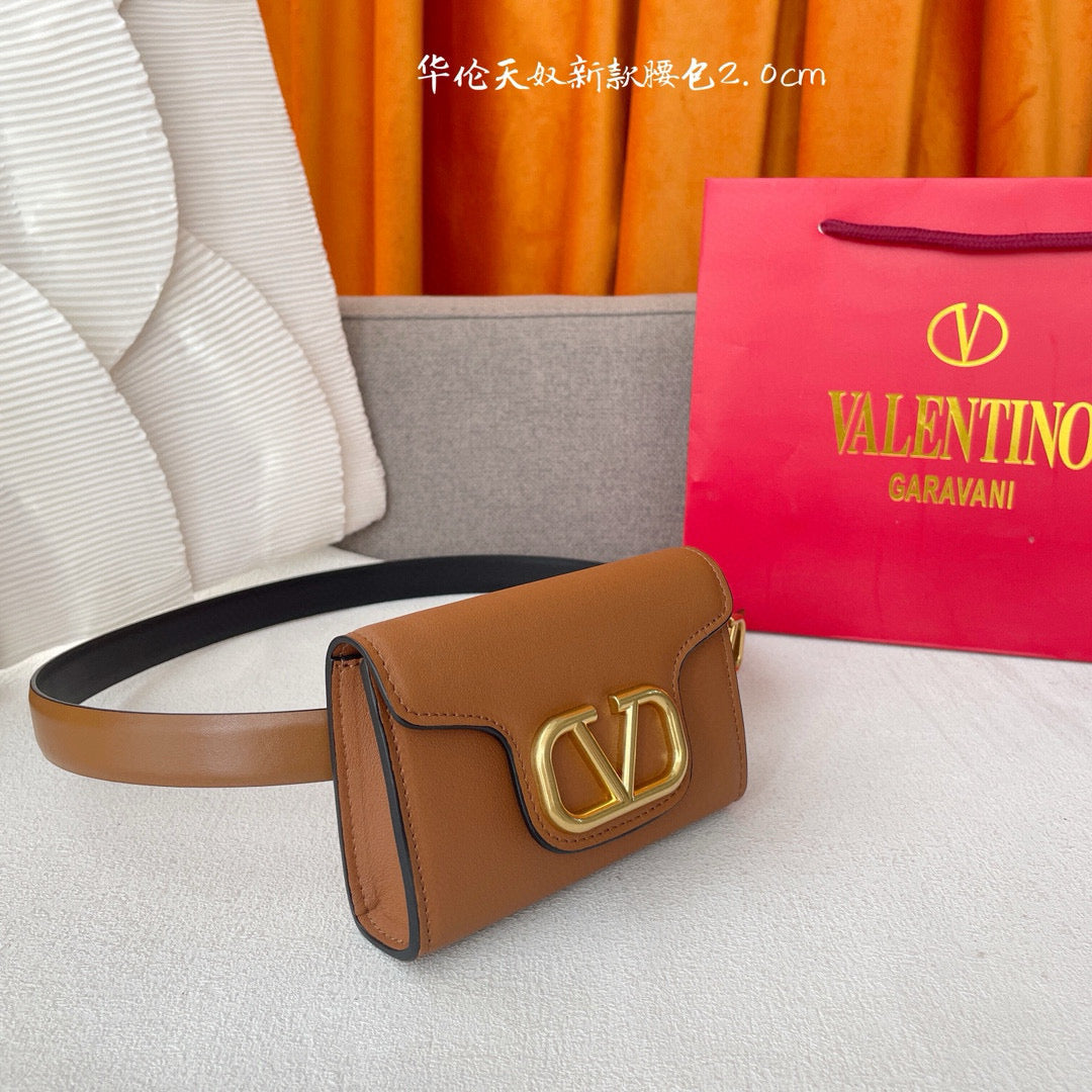 Valentino Belt