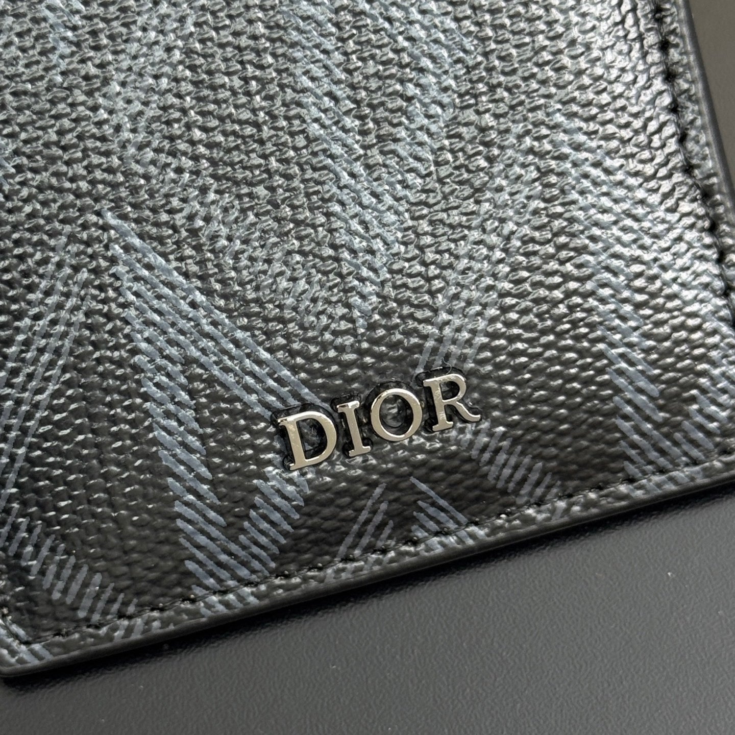 Dior Vertical Cardholder
