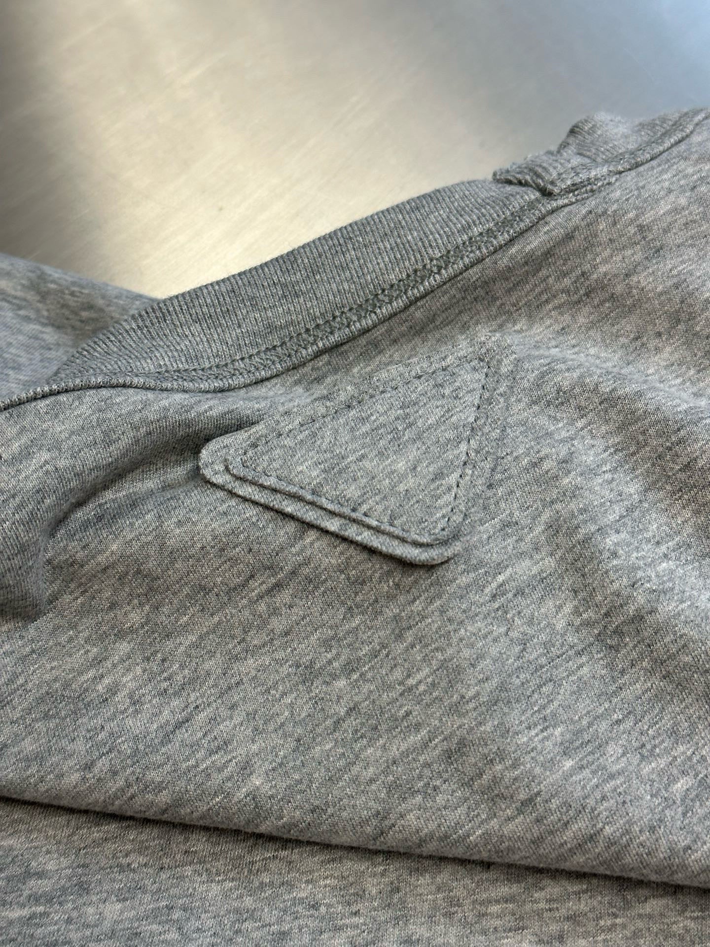 Prada T-Shirt