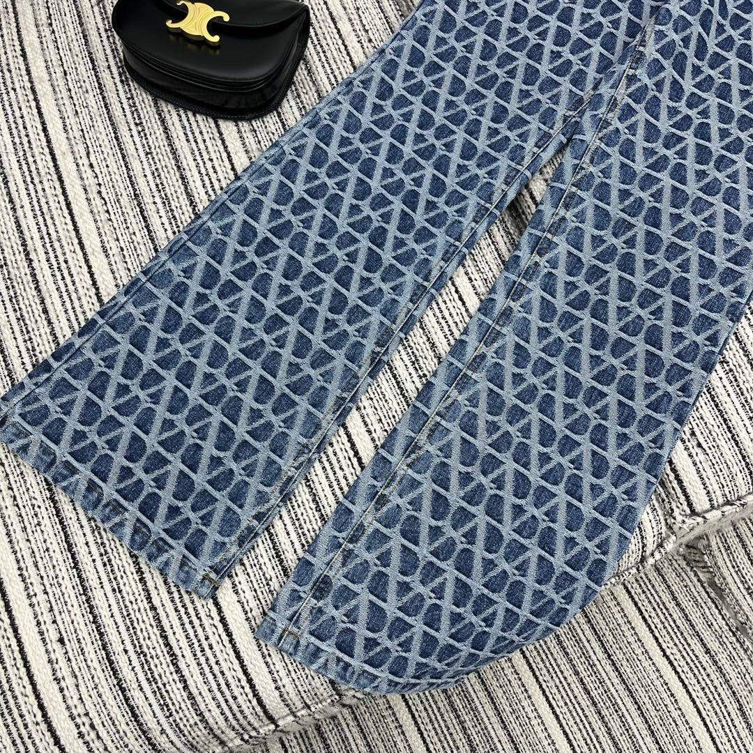 Valentino Long Jeans