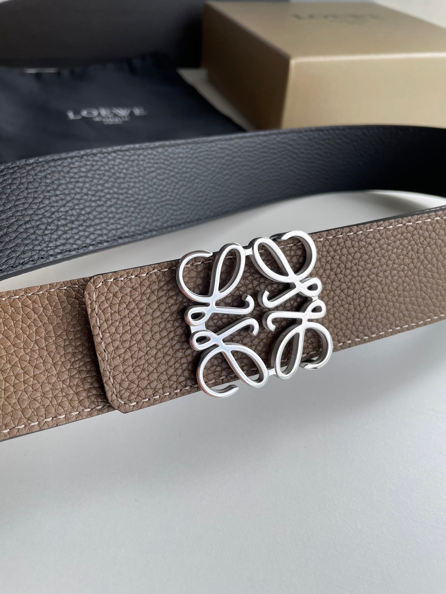 Loewe Belt