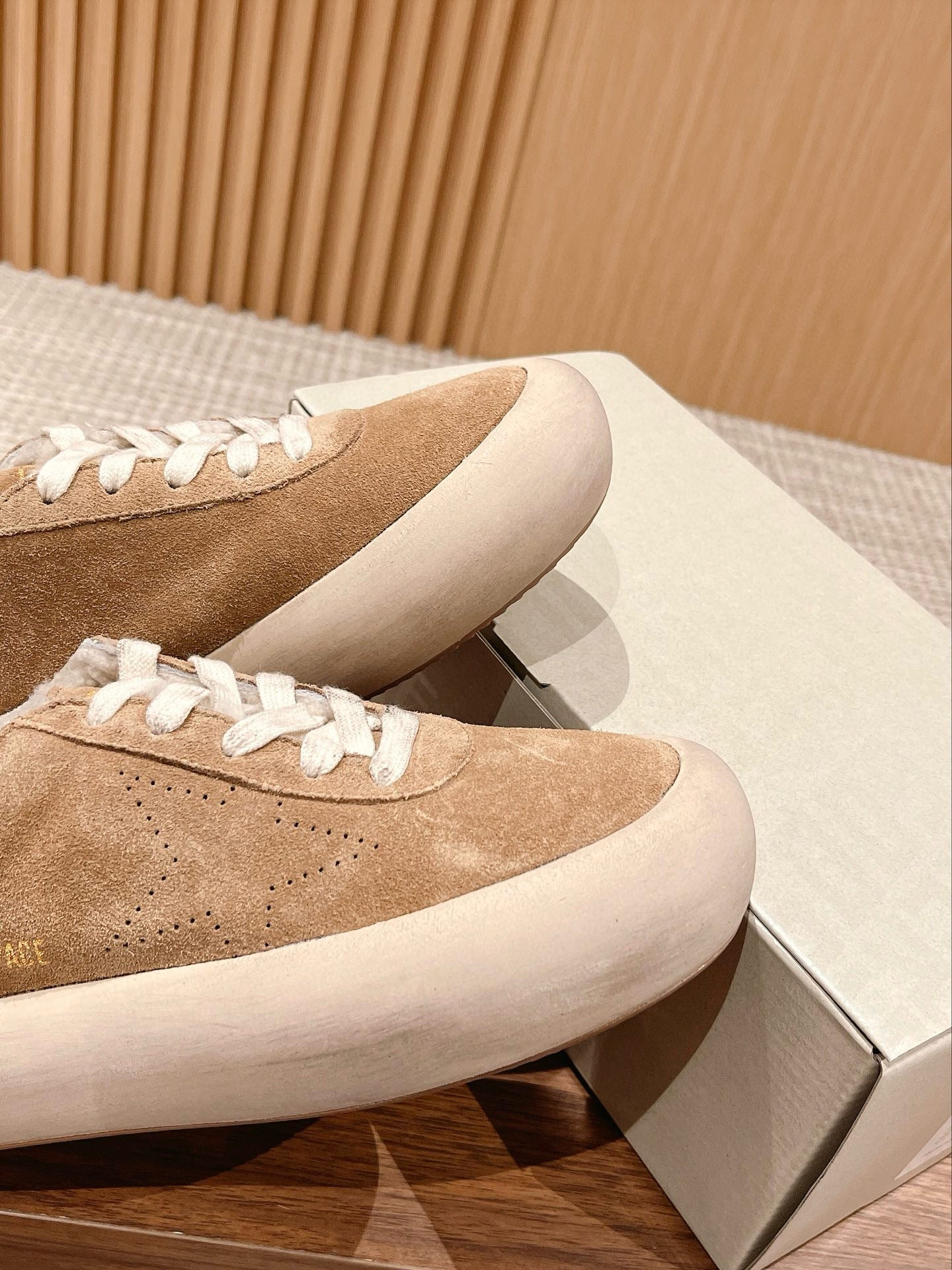 Golden Goose Sneaker