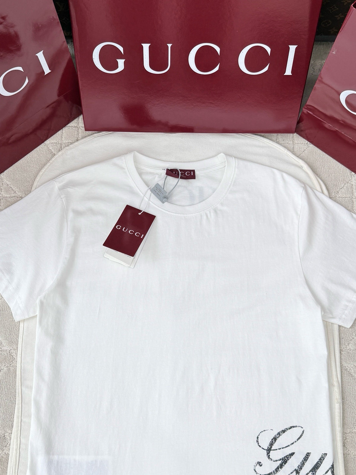 Gucci T-shirt