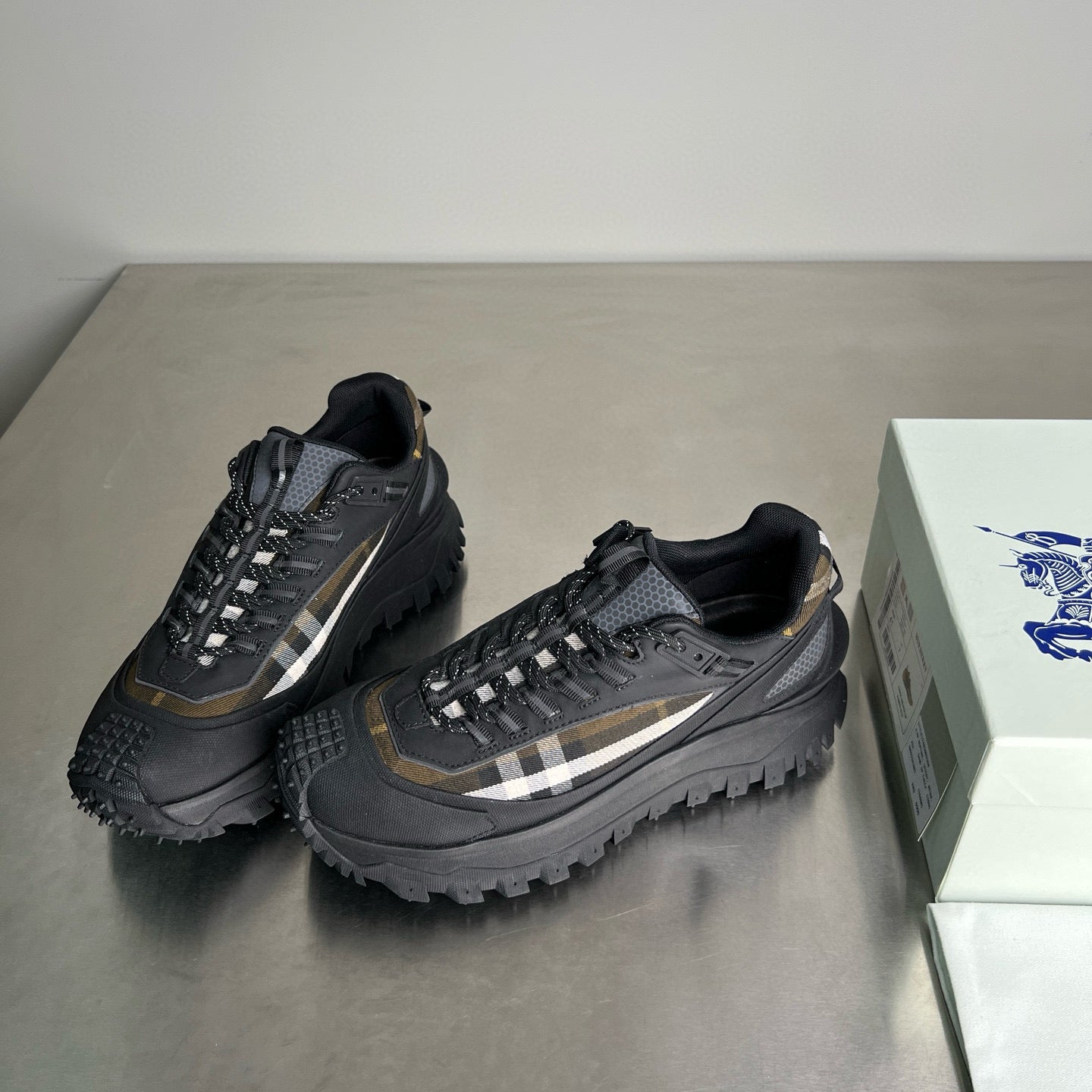 Burberry Sneakers