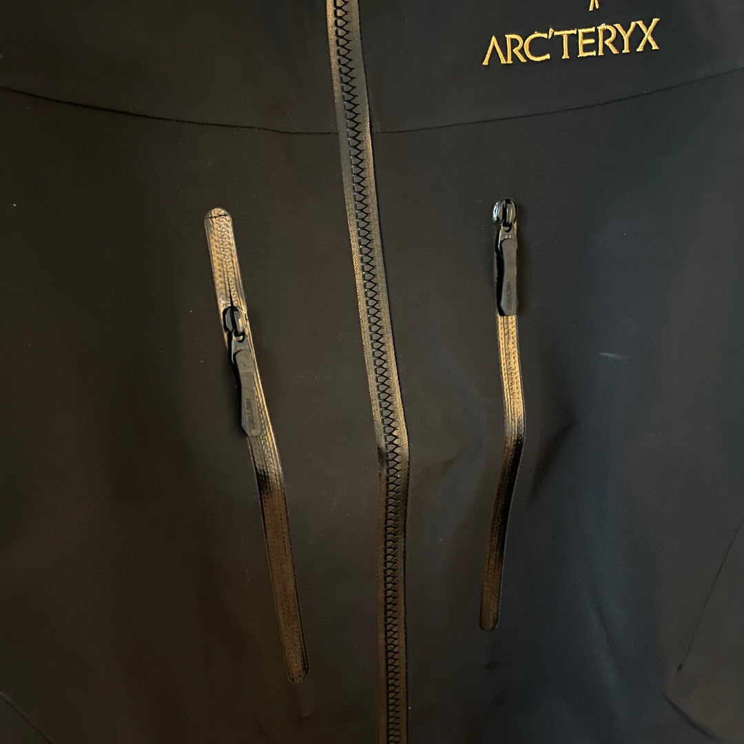 Arctery Jacket