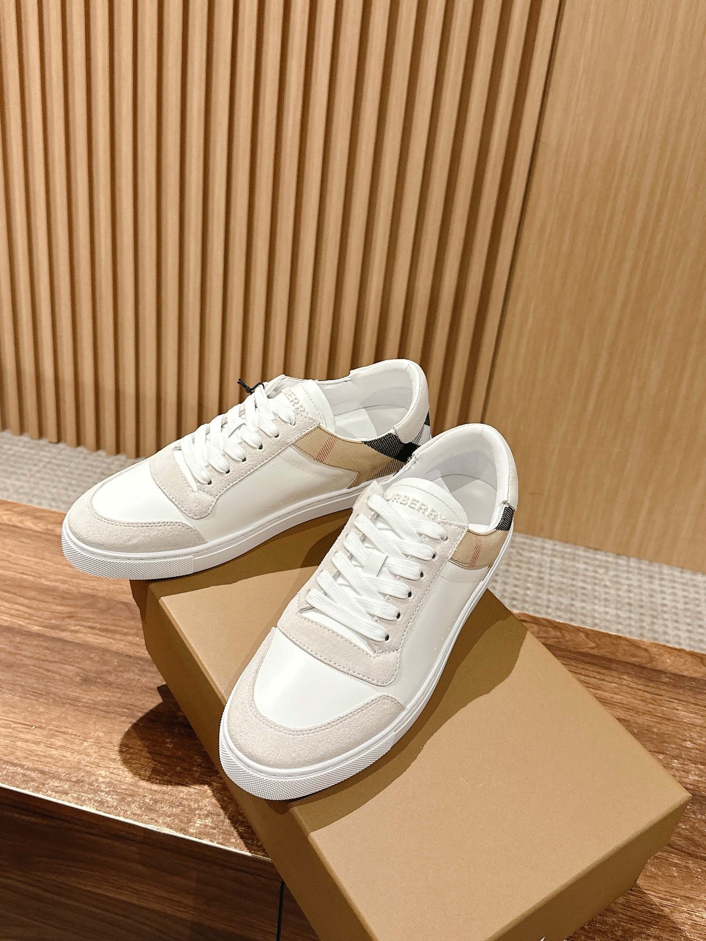 Burberry Sneakers