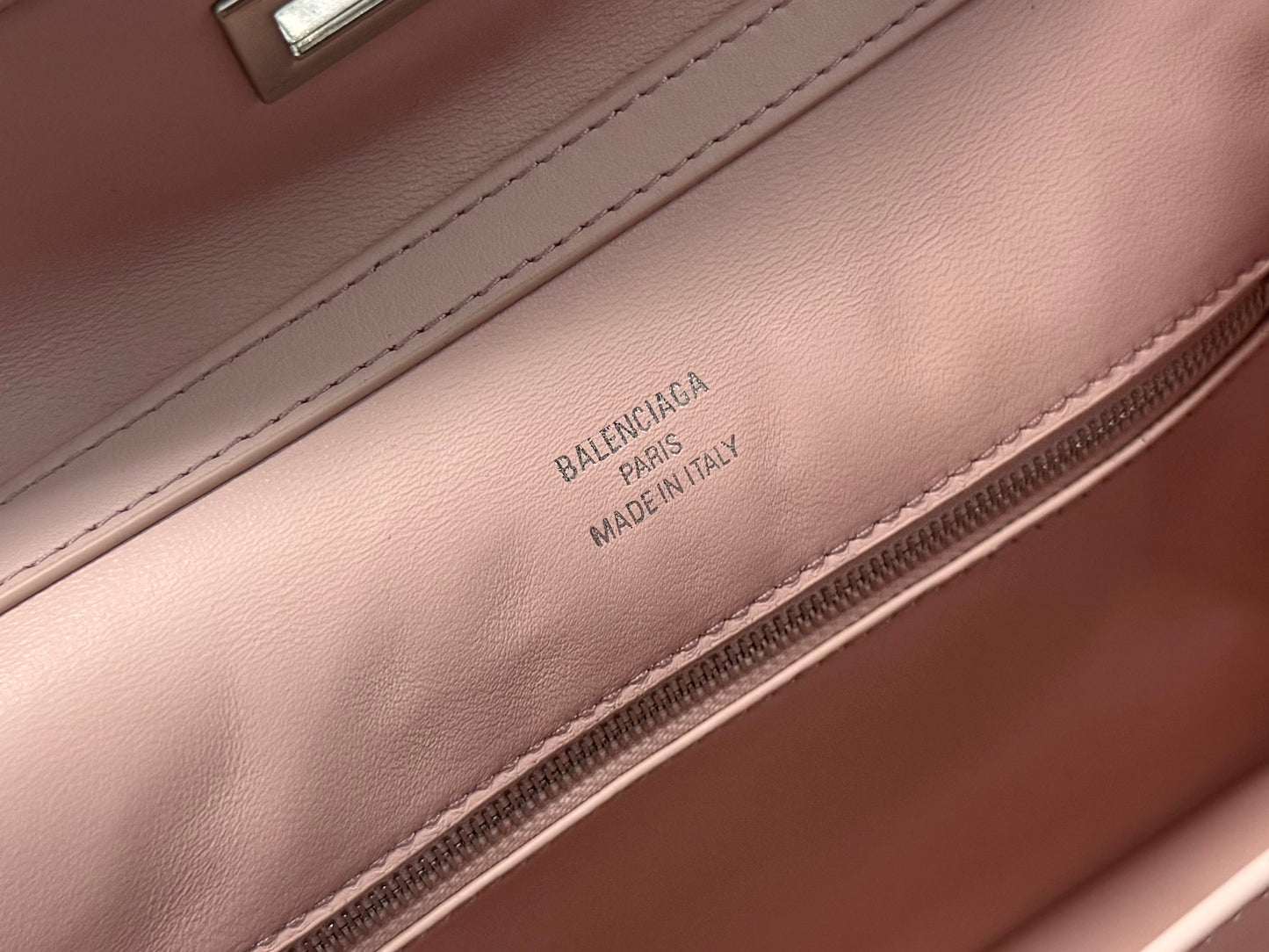Balenciaga Rodeo Handbag 29x20x10cm