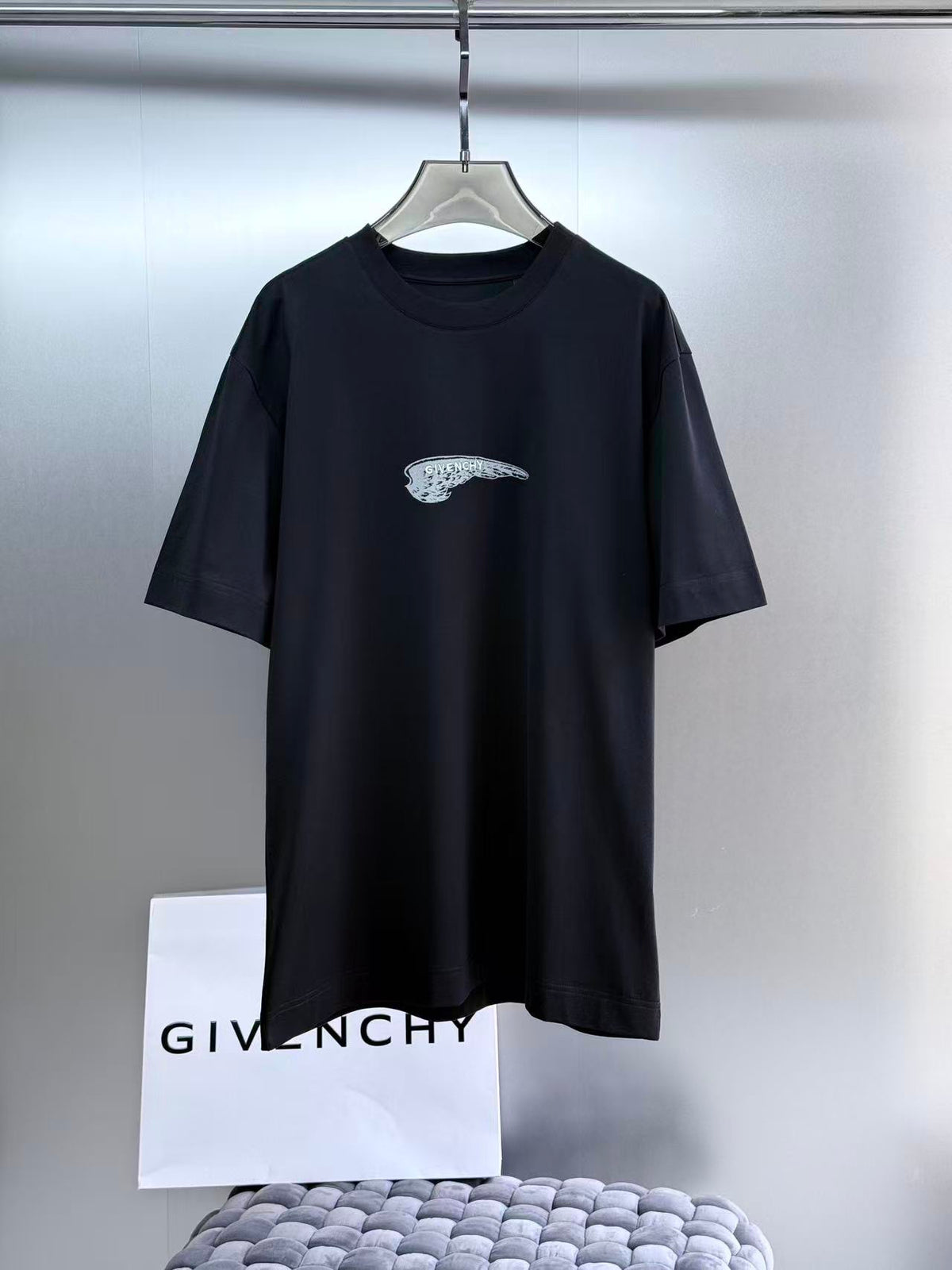 Givenchy T-Shirt