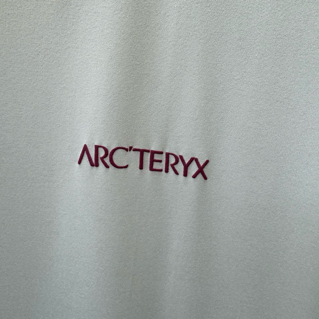 Arcteryx T-Shirt