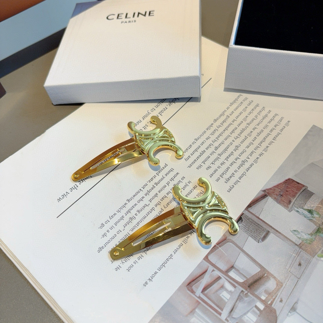 Celine Hairpin