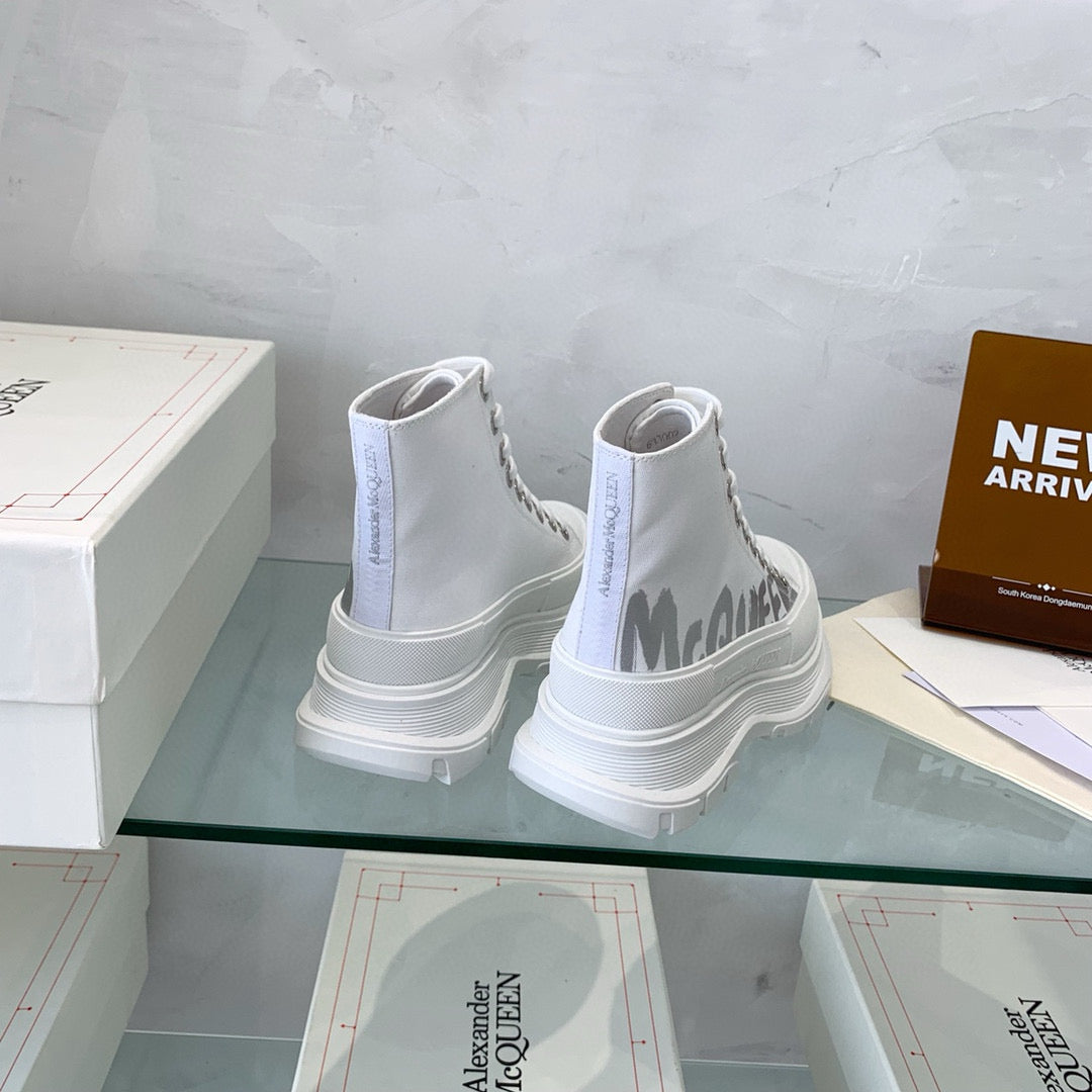 Alexander McQueen Sneakers