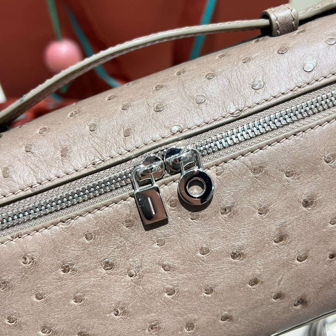 Loro Piana 19 Bag 19x7x12cm