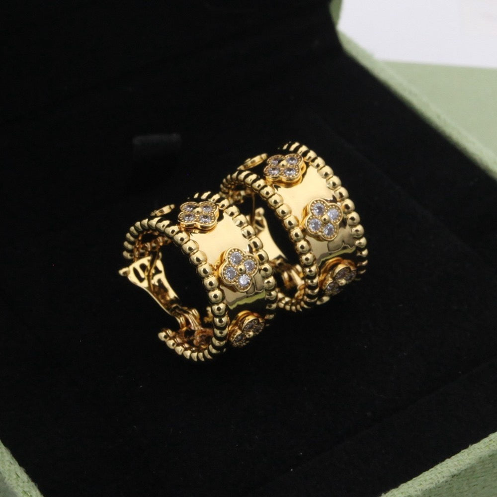 Van Cleef & Arpels Earrings