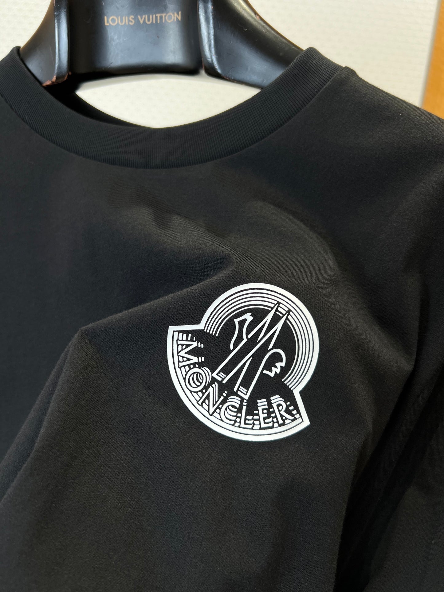 Moncler T-shirt