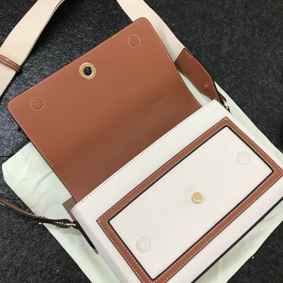 BBR Horseferry Print Canvas Note Bag