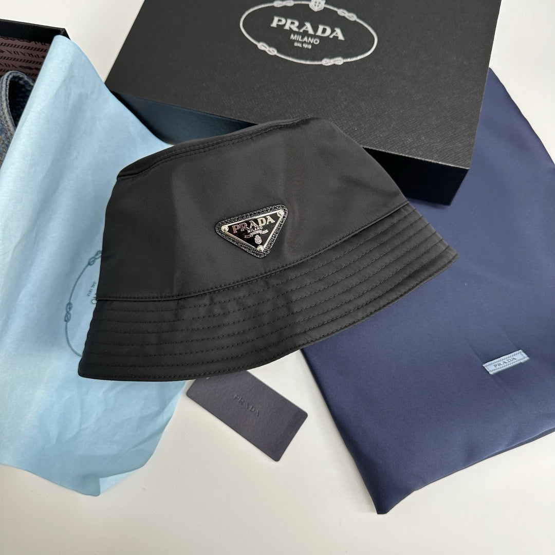 Gorra Prada