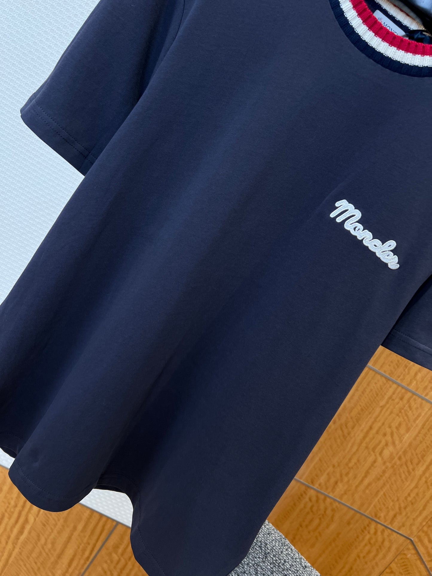 Moncler T-shirt