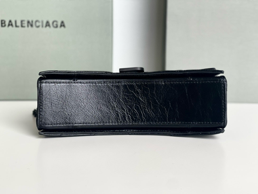 BLCG Crush Handbag(25x15x9.5cm)