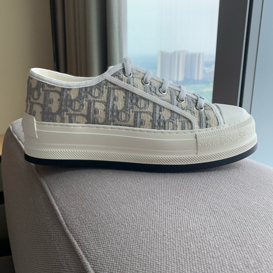 Dior Sneakers