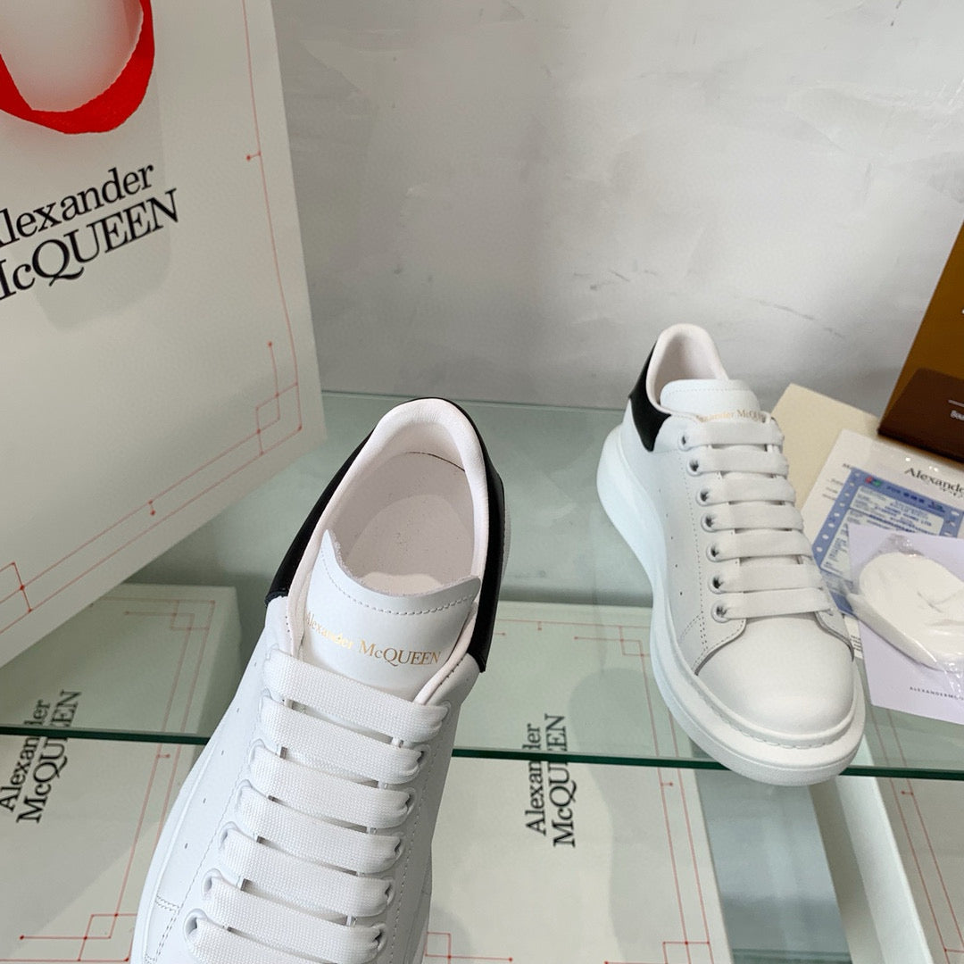 Alexander McQueen Sneakers