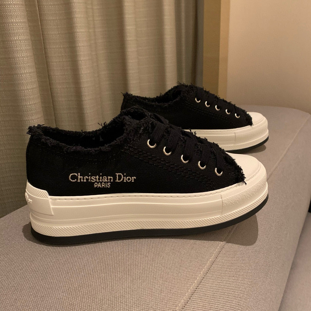 Dior Sneakers