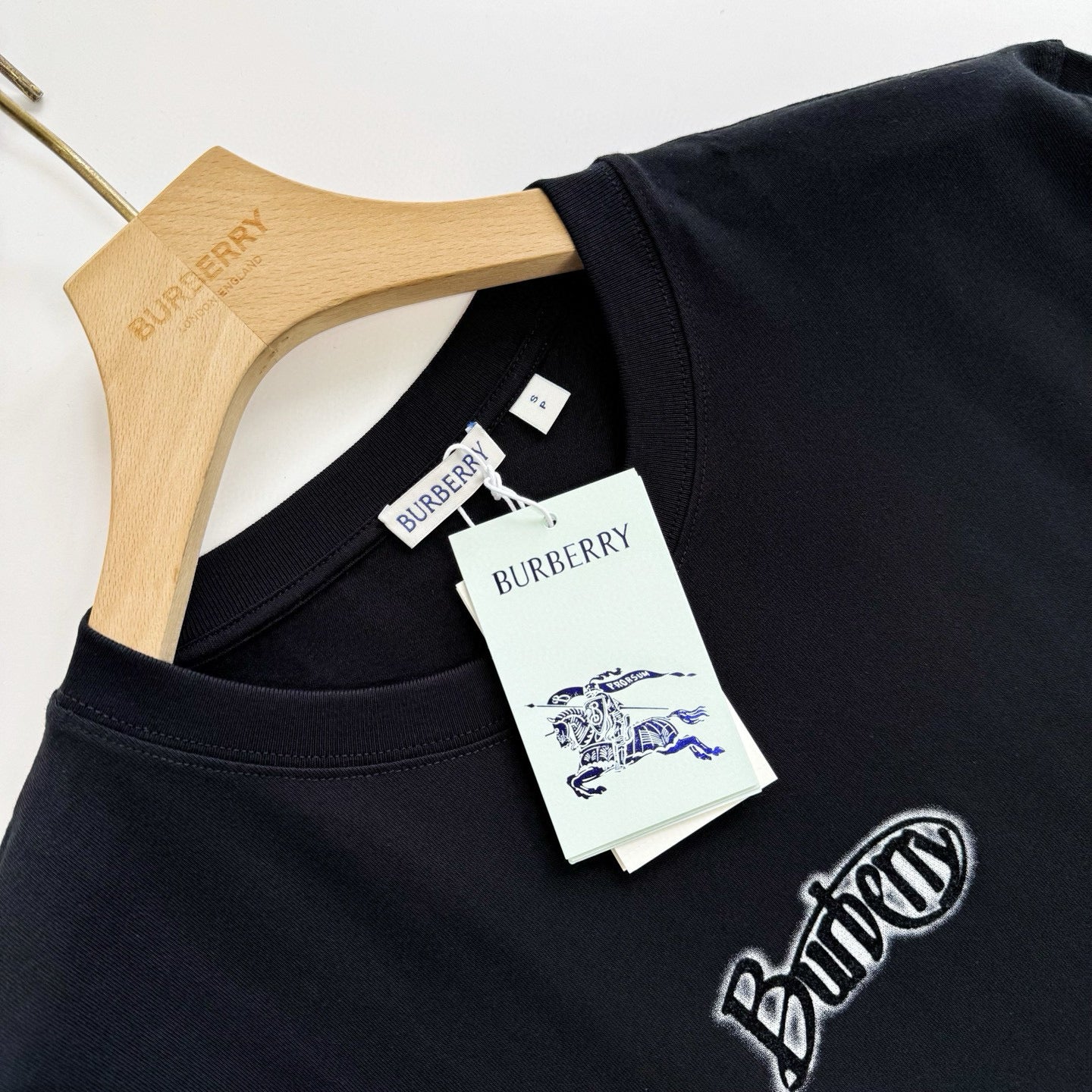 Burberry T-Shirt