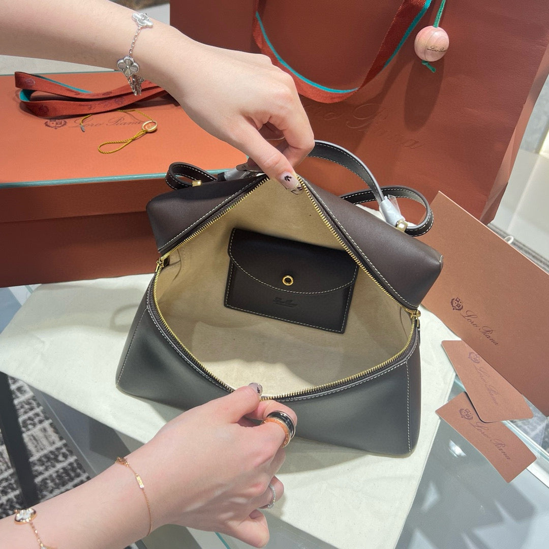 Loro Piana Extra Bag 27