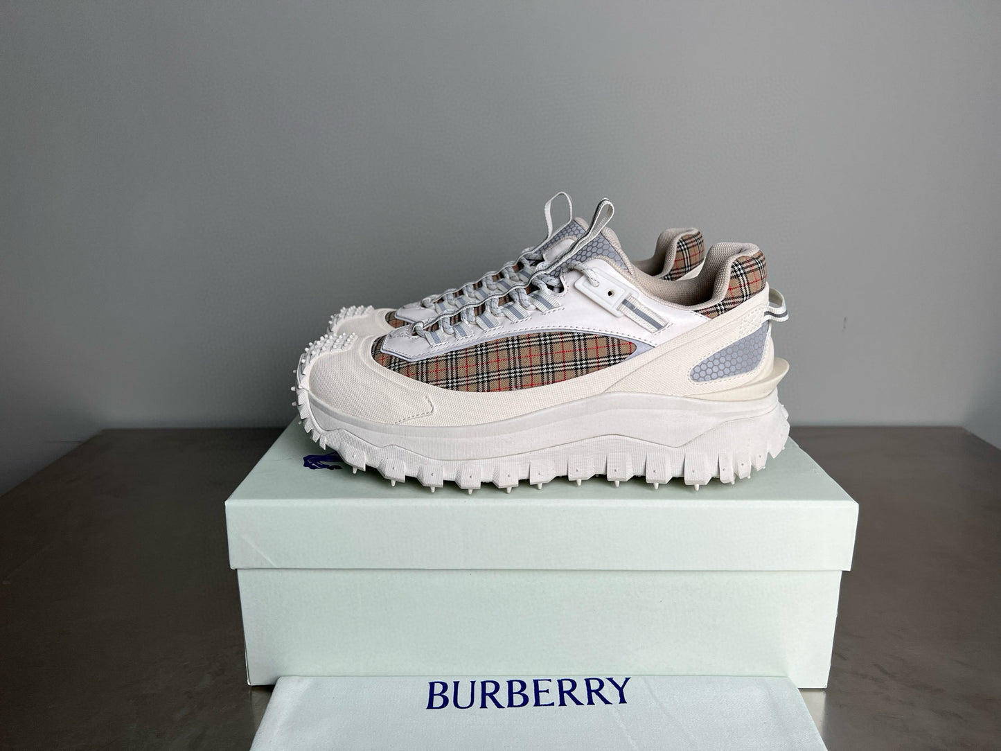 Burberry Sneakers