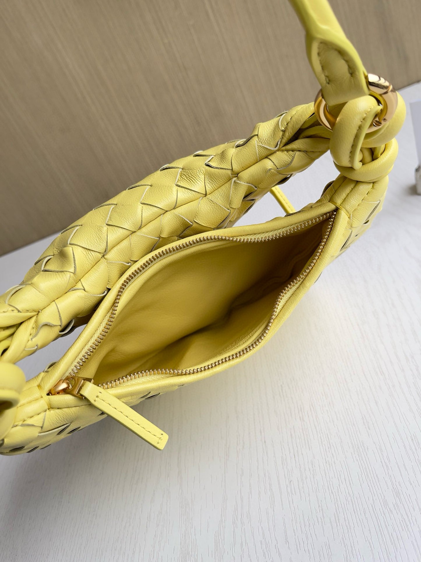 BV Gemelli Intrecciato Bag