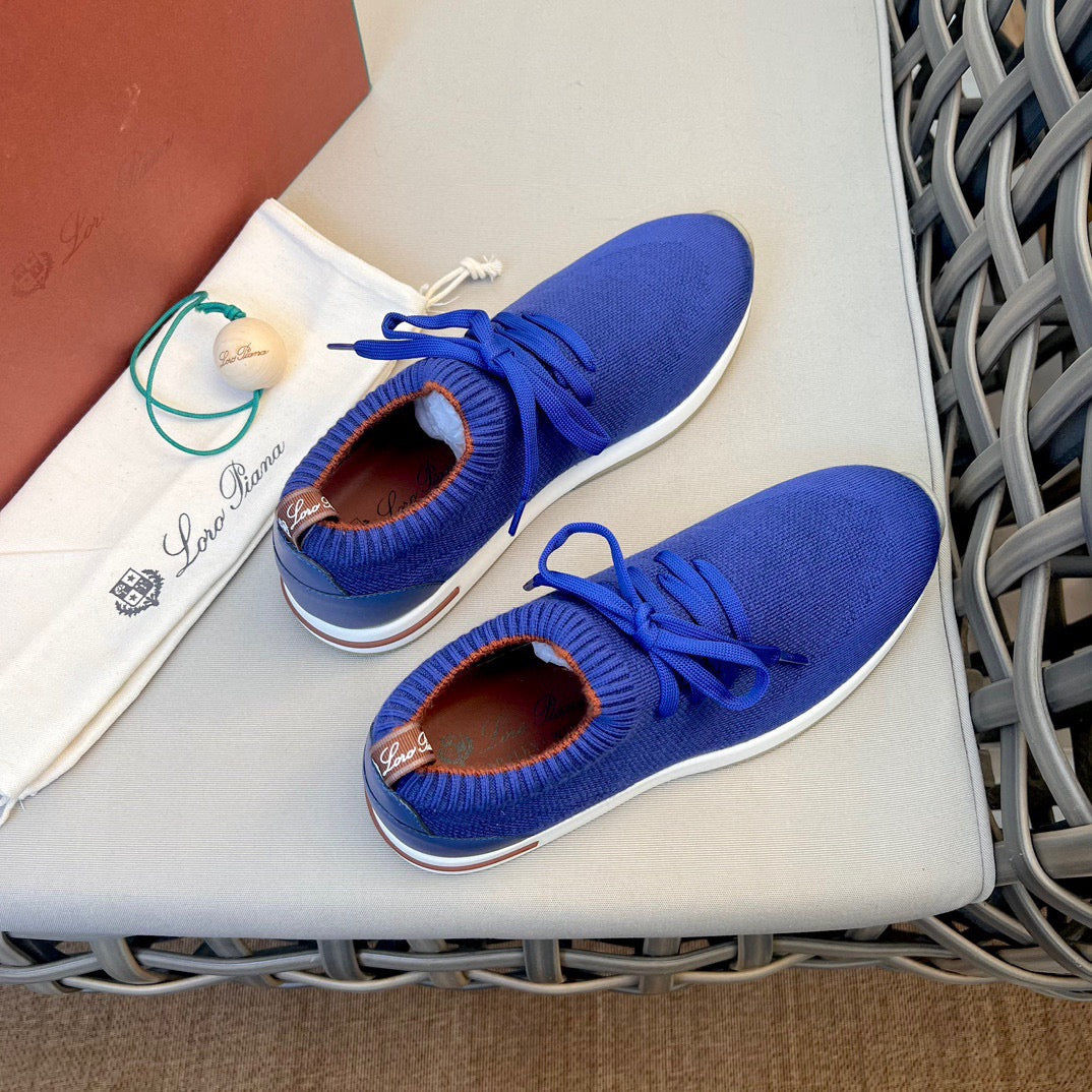 LP Sneakers