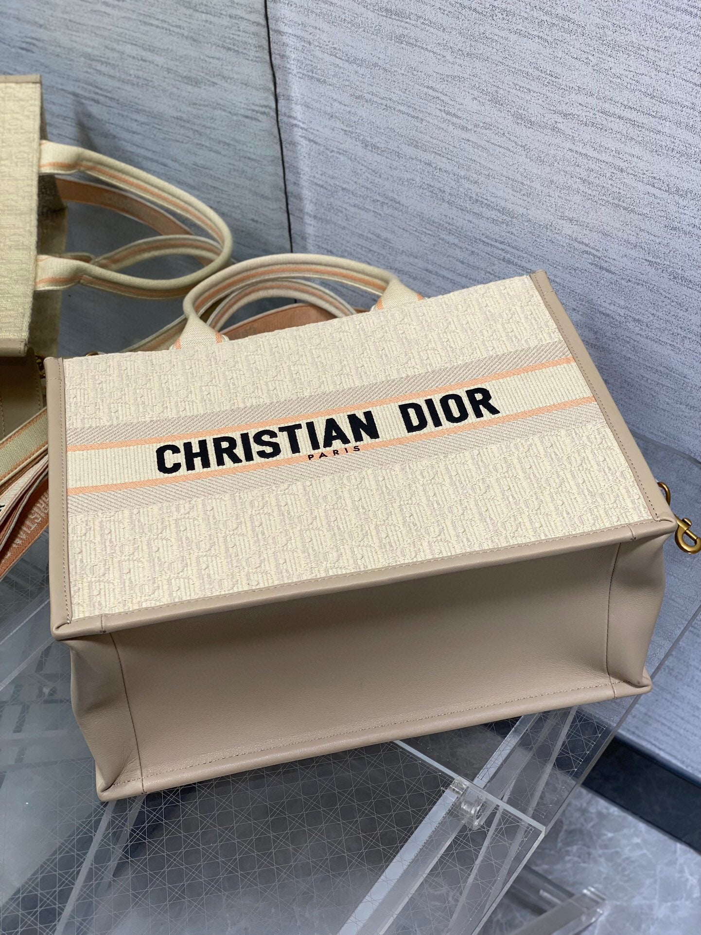 Dior Tote  36x16x27cm