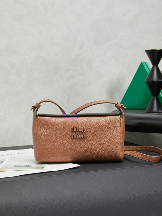 Miu Miu Cross Body Bag 18x10x7cm