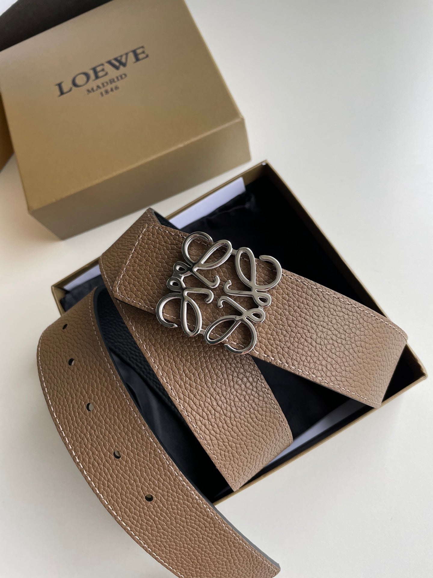 Loewe Belt