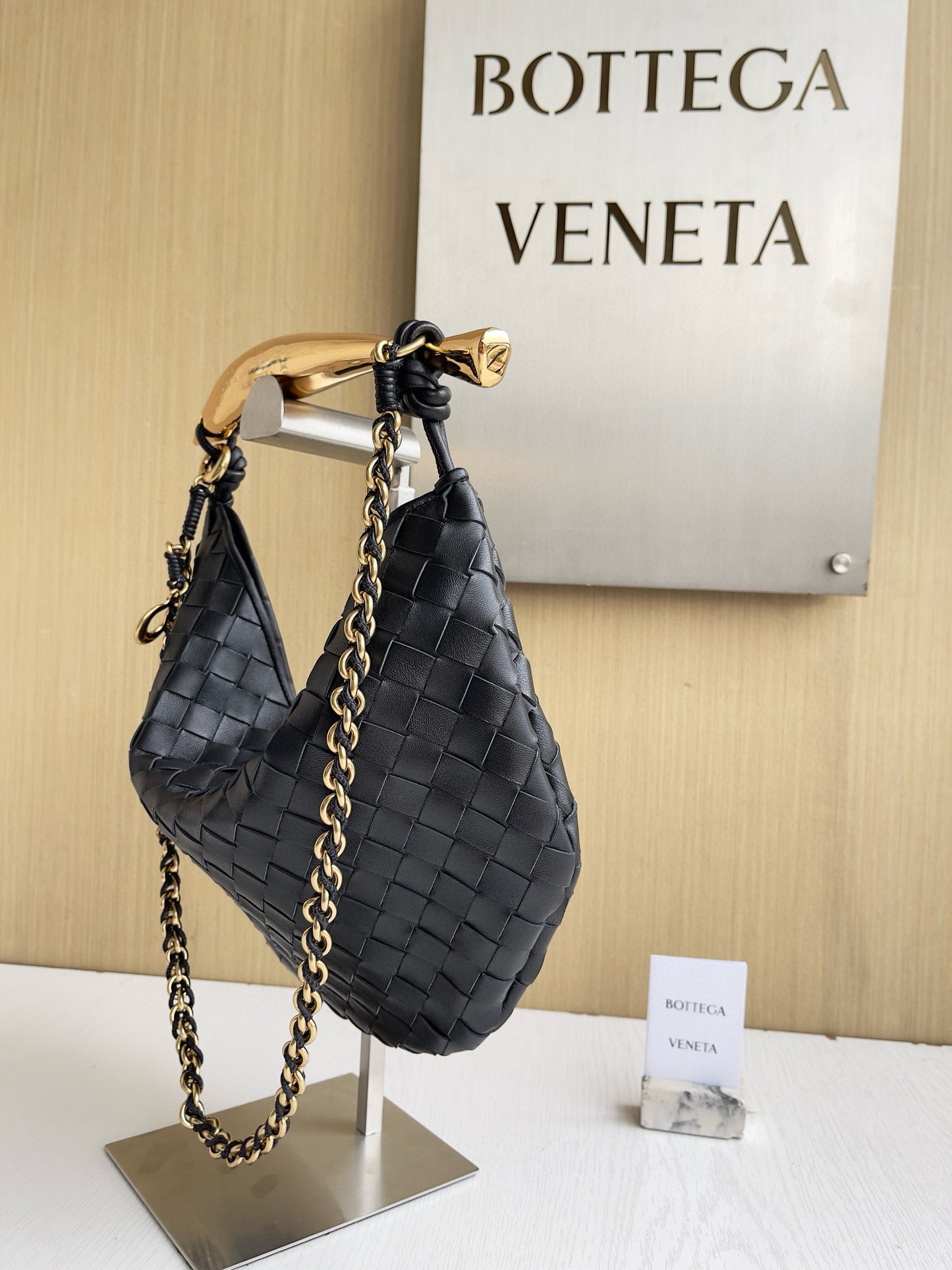 BV Sardine Chain Bag 33x20x4cm
