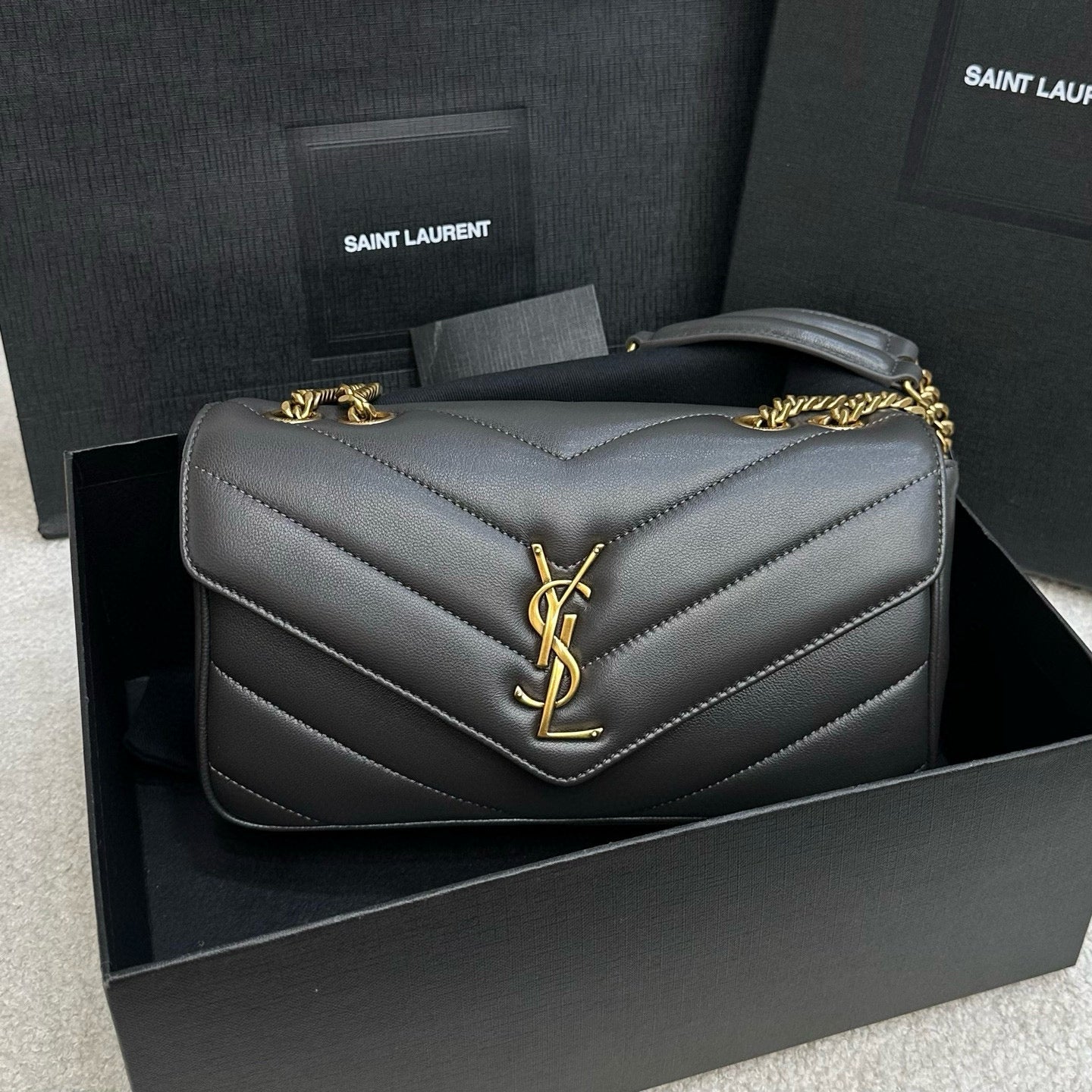 YSL Loulou Shoulder Bag 29x17x8cm