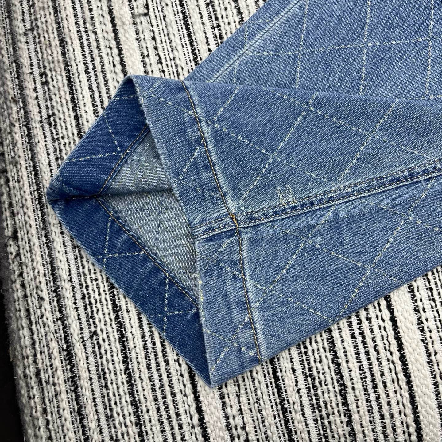 Chanel Jeans