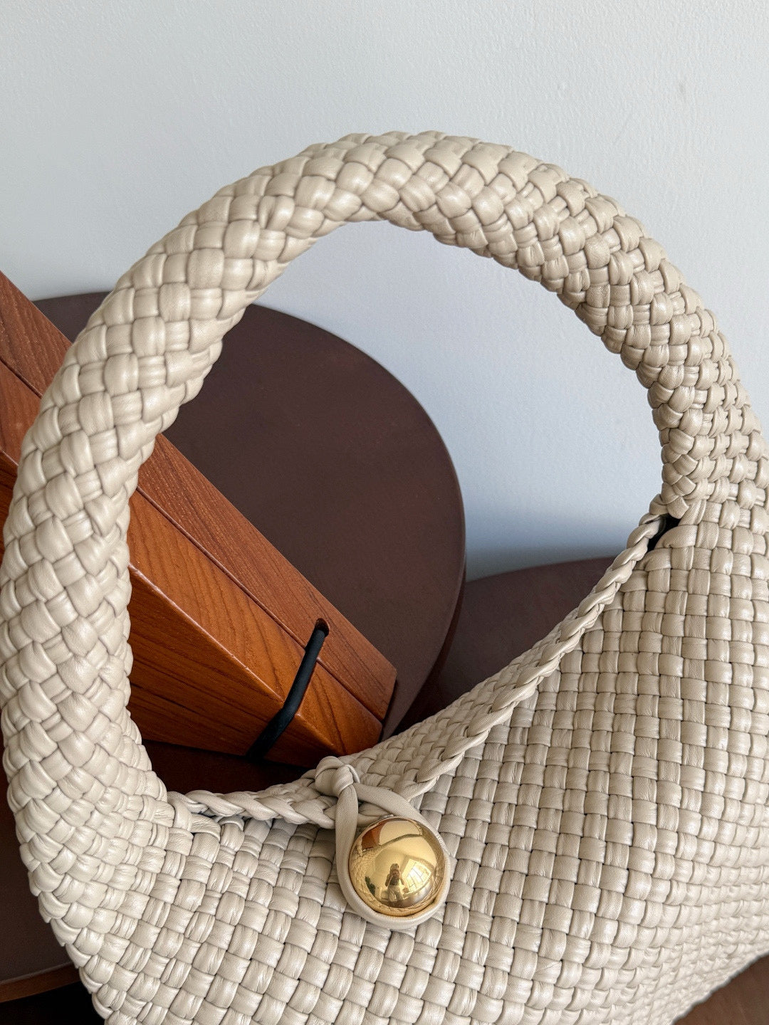 Bottega Veneta Tosca Hop Bag