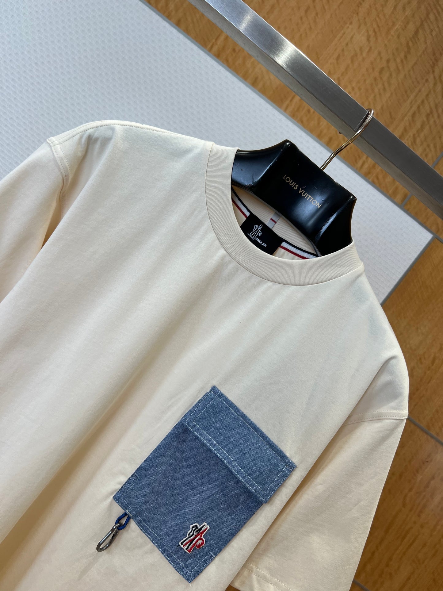 Moncler T-shirt