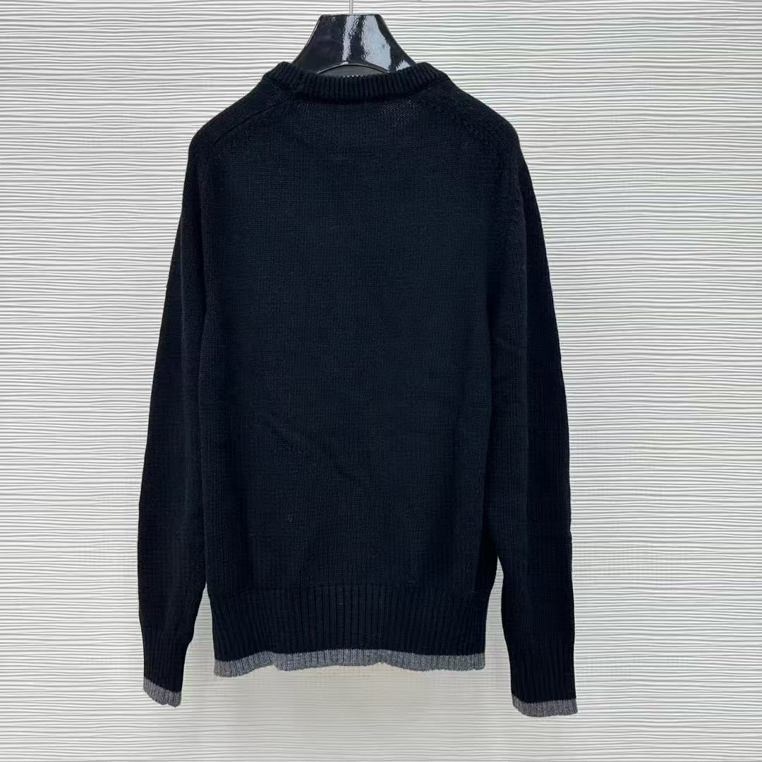 CD Sweater (Chest 102)